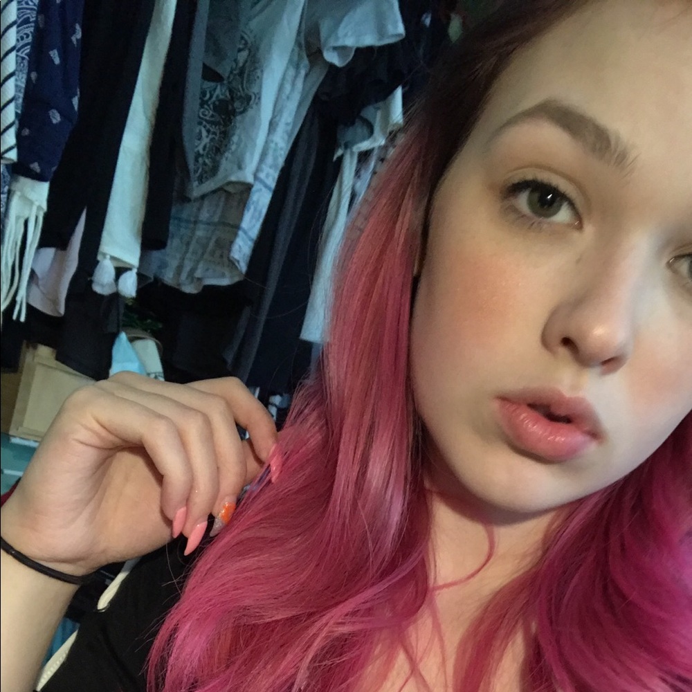 Meet your Posher, Kaci